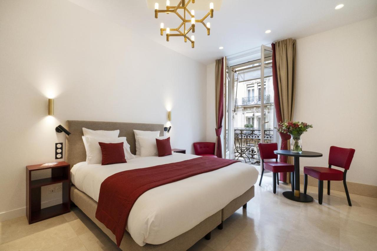 Vestay Montaigne Paris Exterior photo
