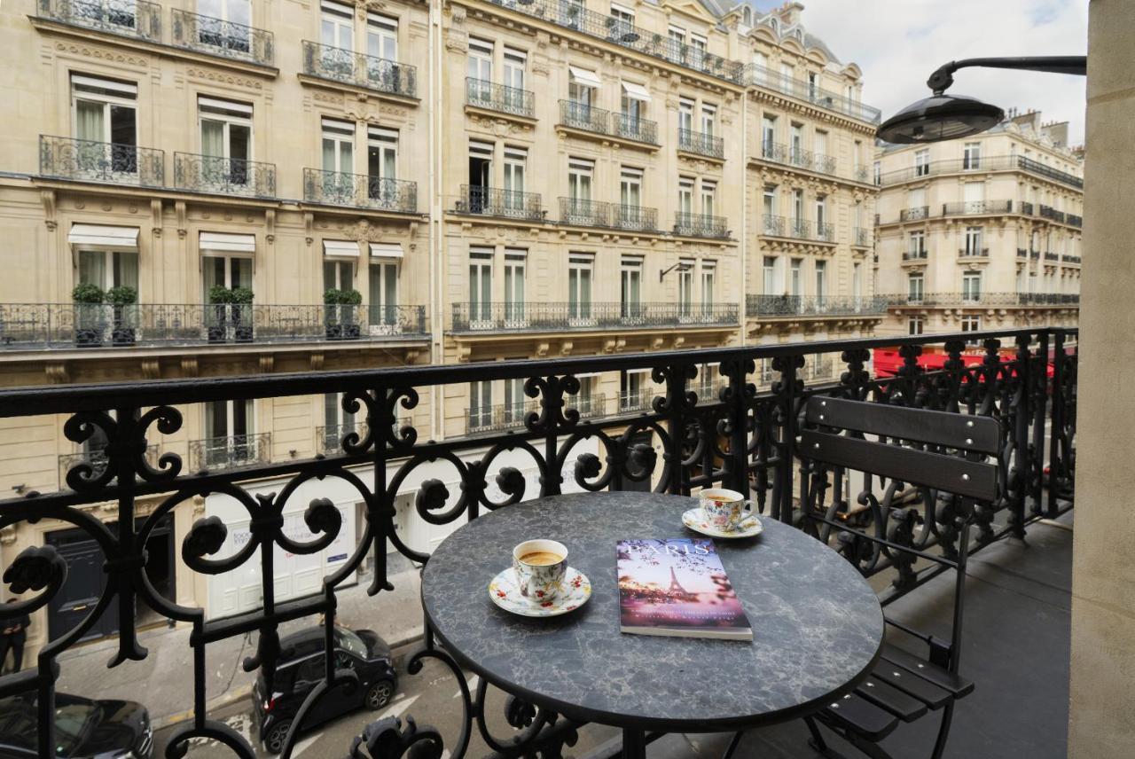 Vestay Montaigne Paris Exterior photo