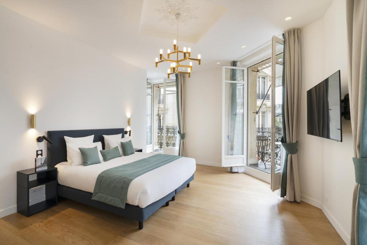 Vestay Montaigne Paris Exterior photo